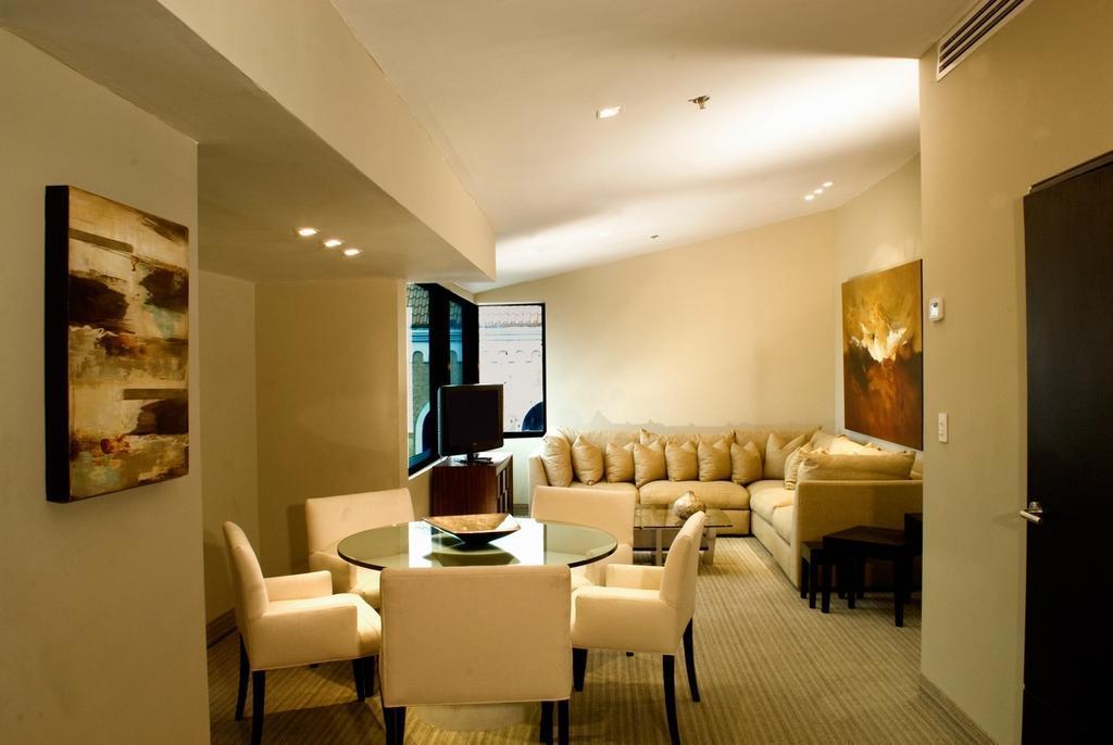 Hotel Antaris Cintermex Monterrey Esterno foto